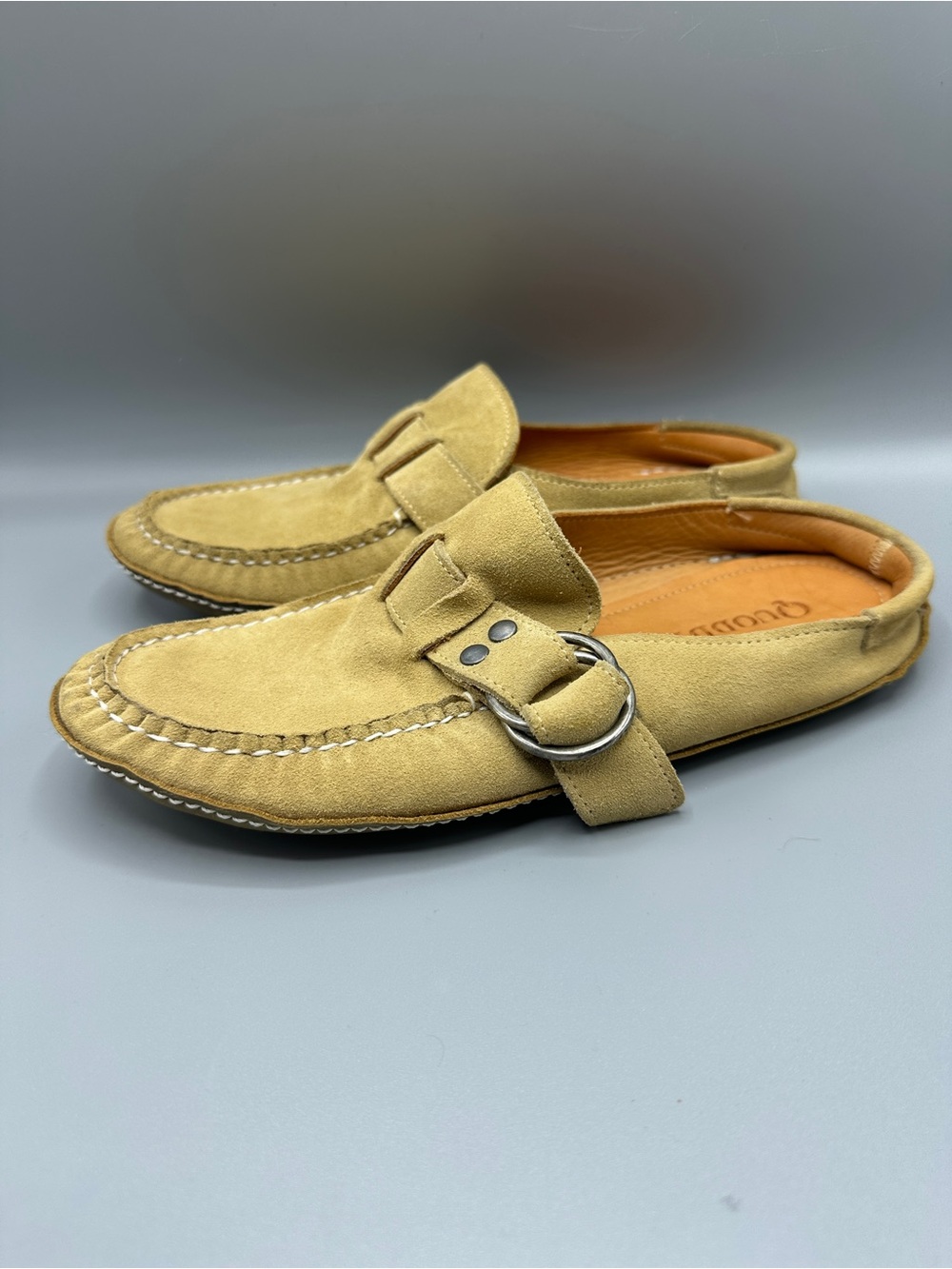 Quoddy Sand Suede Leather Ring Mule Moccasins Women’s size 7B Yellowish Beige